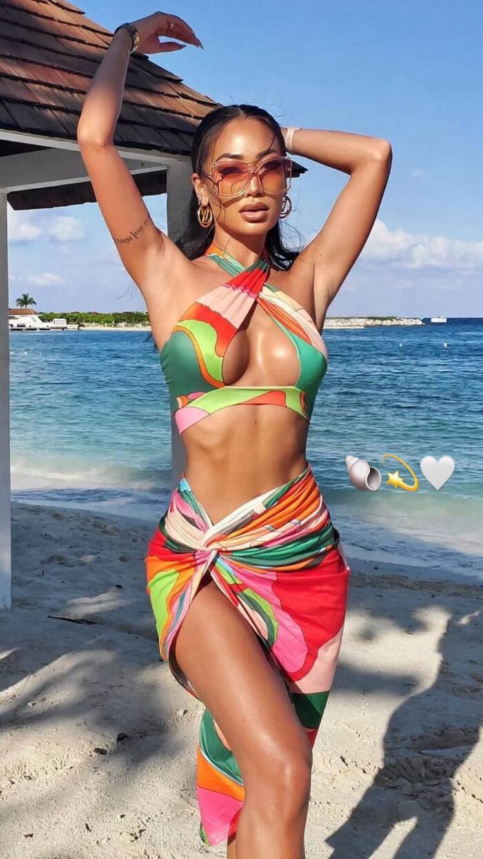 beach-cute-sexy